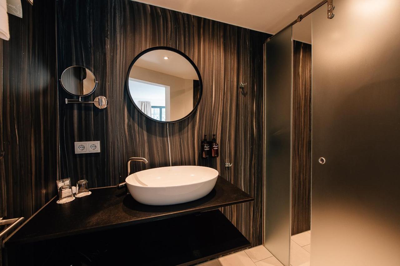 Hotel Freihof พริคเซนชตัดท์ ภายนอก รูปภาพ